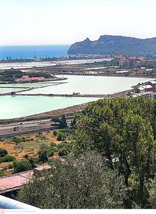 A Casa Di Anna E Mario Διαμέρισμα Κάλιαρι Εξωτερικό φωτογραφία